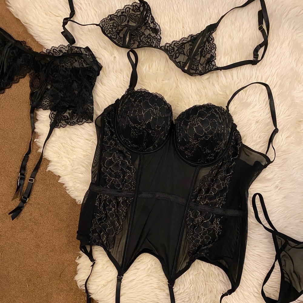 Frederick’s of Hollywood lingerie set